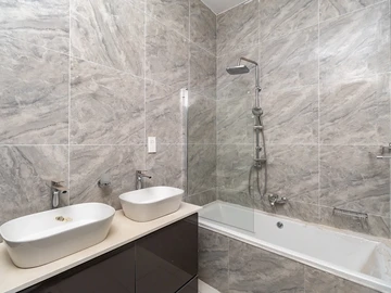 3 Bedroom Garden Flat