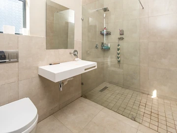 3 Bedroom Garden Flat