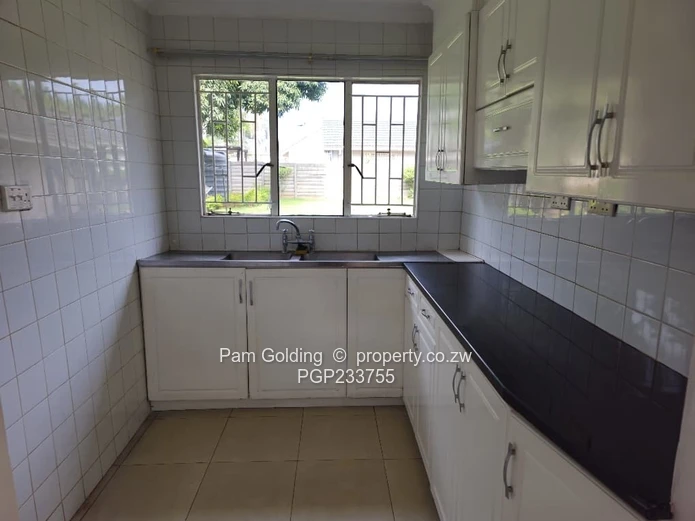 2 Bedroom Cottage Available In Belvedere