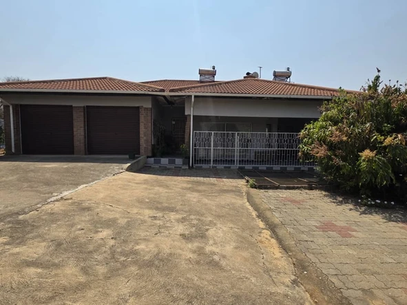 Farm & Agricultural Land