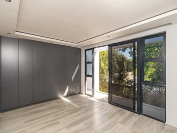 8 Unit Townhouse Complex