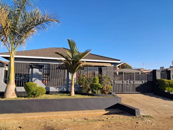 4 Bedroom House