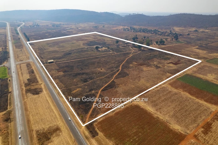 21,5 Hectare Plot with Bulawayo Road Frontage - Kintyre Estate