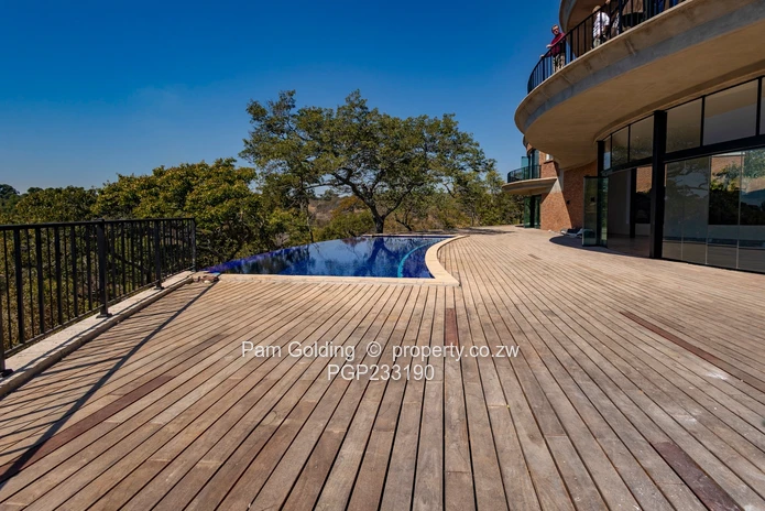 Masterpiece In Umwinsidale On 14 Acres