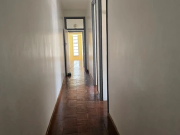 2 Bedroom Flat & Apartment