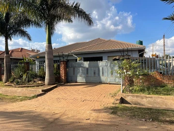 House For Rent In Ashdown Park