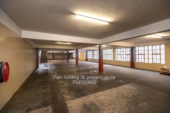 Warehouse for Rent in Msasa (Sole Mandate)