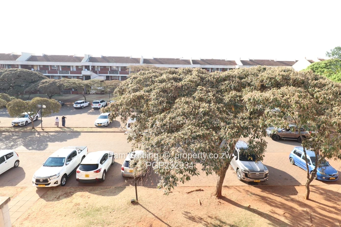 Eastview Gardens - Flat for Sale  (Sole Mandate)