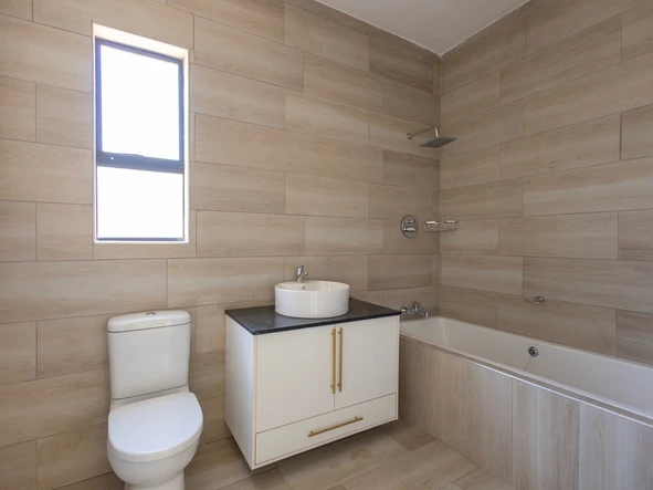 3 Bedroom Garden Flat