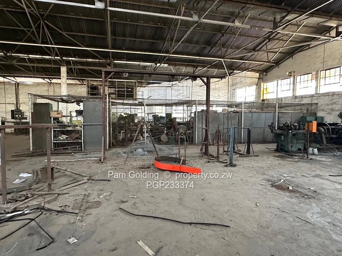 Warehouse/Offices In Donnington