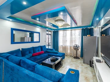 3 Bedroom Flat & Apartment