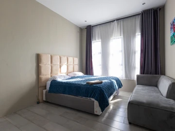 3 Bedroom Garden Flat