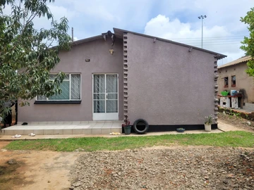 3 Bedroom House For Sale In Budiriro 5A