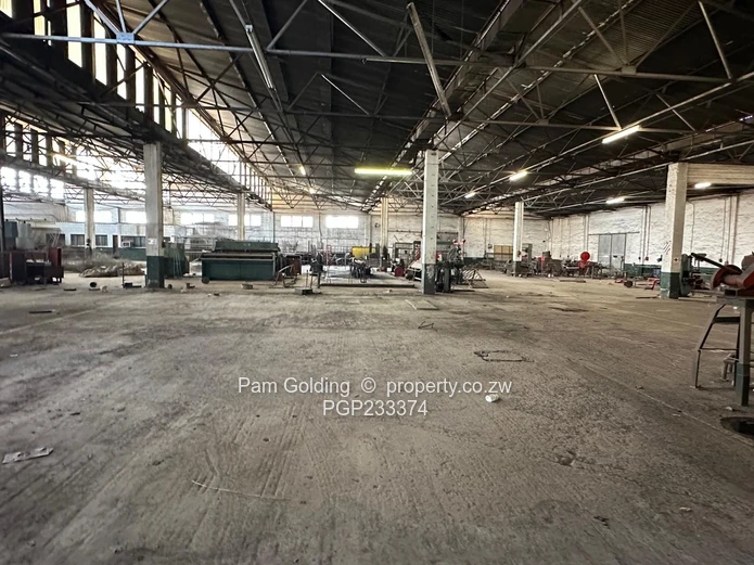 Warehouse/Offices In Donnington