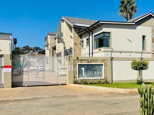 3 Bed Flat to Let