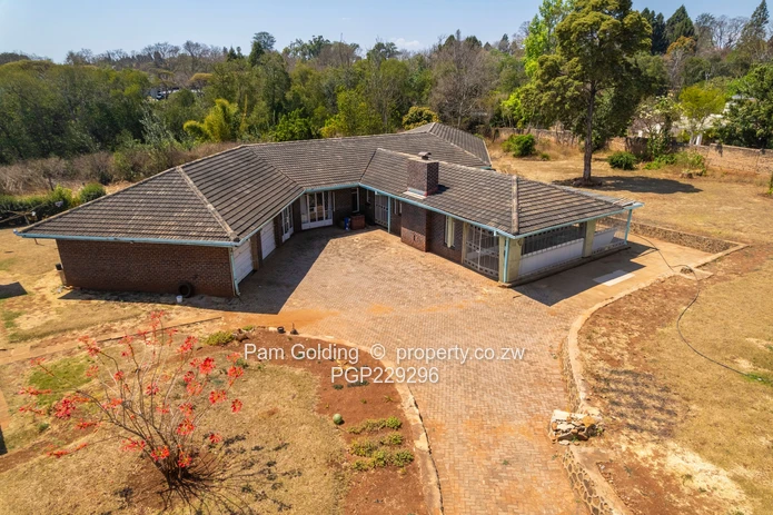 Strategically Location 2 Acre Plot In The North (Sole Mandate)