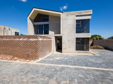 4 Bedroom Townhouse Complex