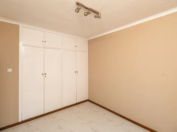 3 Bedroom Garden Flat