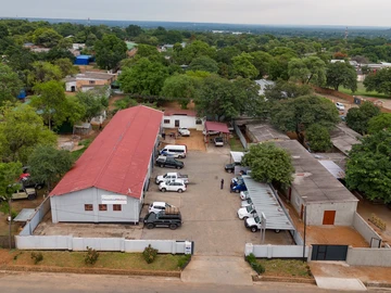 For Sale: 1972 m² Warehouse & Factory in Victoria Falls, Matabeleland North