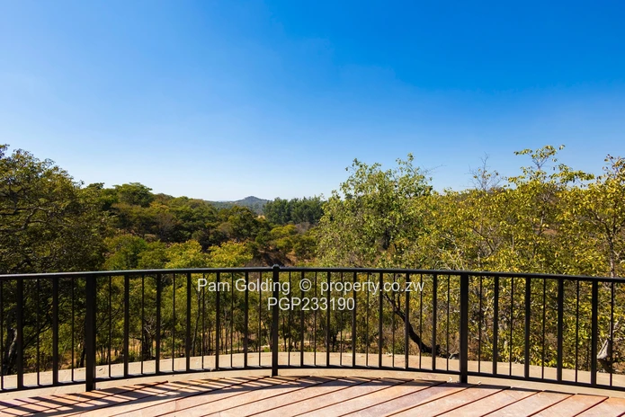 Masterpiece In Umwinsidale On 14 Acres