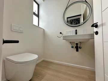 3 Bedroom Garden Flat