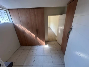 3 Bedroom Garden Flat