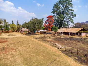 Farm & Agricultural Land