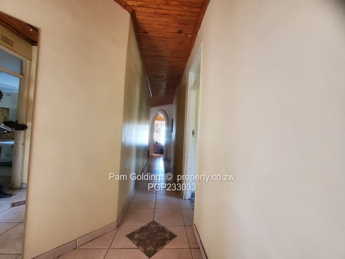 Invest in this secure neighbourhood. (Sole Mandate)