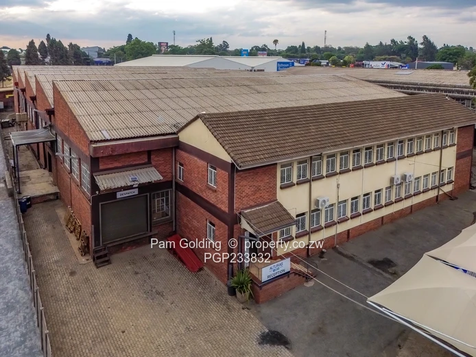 Warehouse for Rent in Msasa (Sole Mandate)