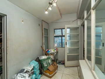 Shop & Retail Property