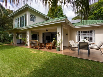 Immaculate Home In Sun River Manor