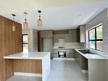 3 Bedroom Townhouse Complex