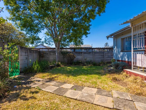 2 Bedroom Garden Flat