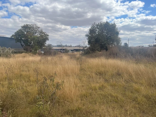 Commercial & Industrial Land