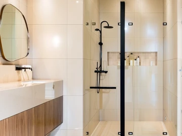 7 Unit Townhouse Complex