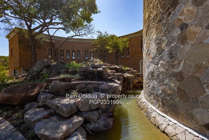 Masterpiece In Umwinsidale On 14 Acres