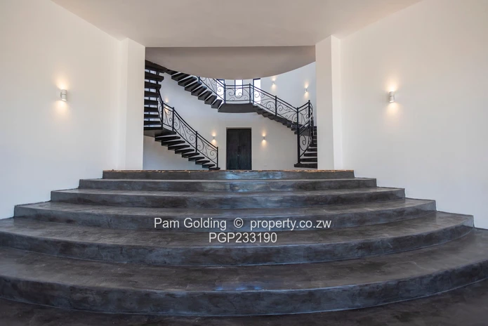 Masterpiece In Umwinsidale On 14 Acres