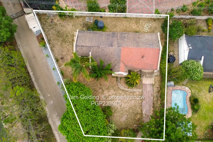 Spacious Unit Located in Established Community