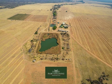 Discover a well-maintained Farm in Figtree 