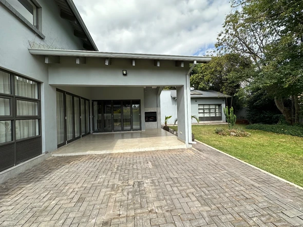 4 Unit Townhouse Complex