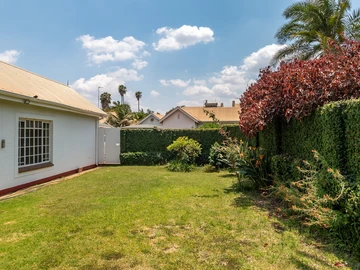 3 Bedroom Garden Flat