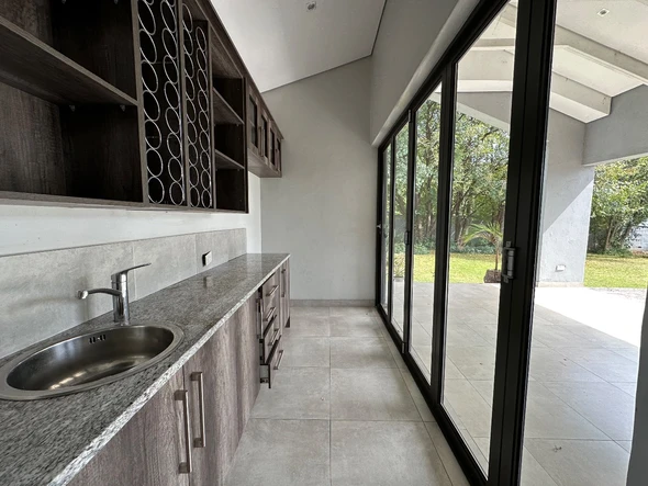 4 Unit Townhouse Complex