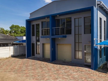  Modern 3-Bedroom Duplex for Sale