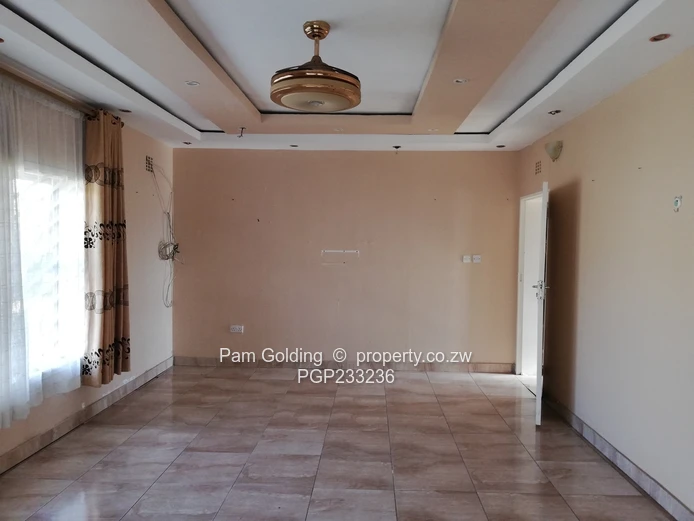 3 bedroomed house in Braeside