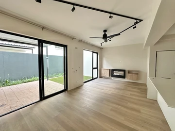 3 Bedroom Garden Flat