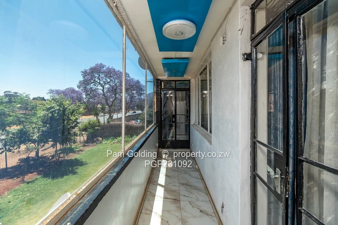 Flat/Apartment For Sale in Avenues