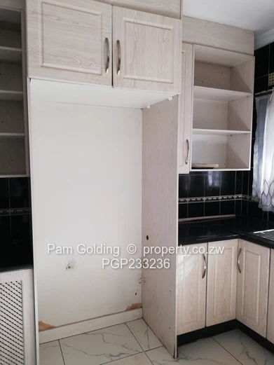 3 bedroomed house in Braeside