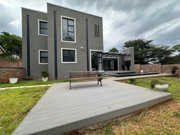 3 Bedroom Garden Flat