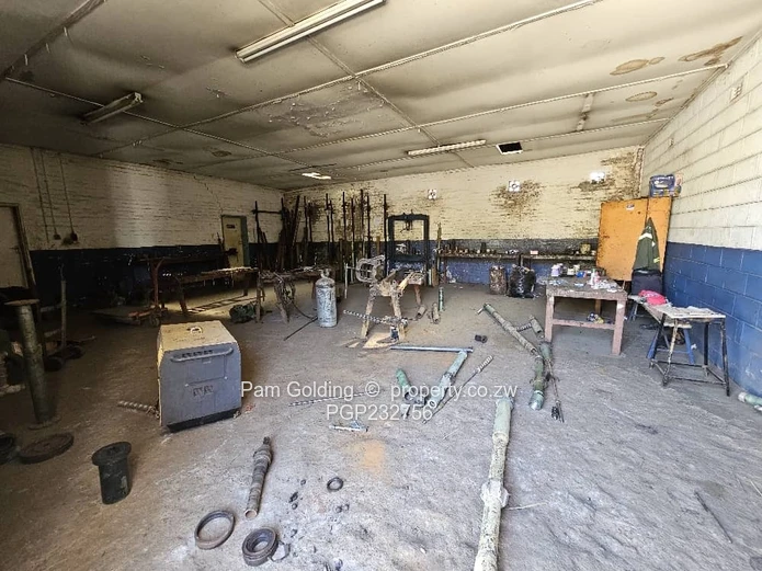 Excellent Commercial Investment!