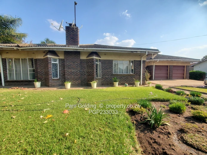 Invest in this secure neighbourhood. (Sole Mandate)